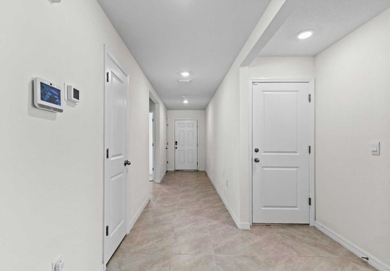 2145 Nw 247th Dr - Photo 2 of 26