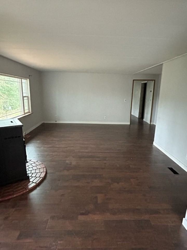 1100 Bennett Creek Rd - Photo 3 of 9