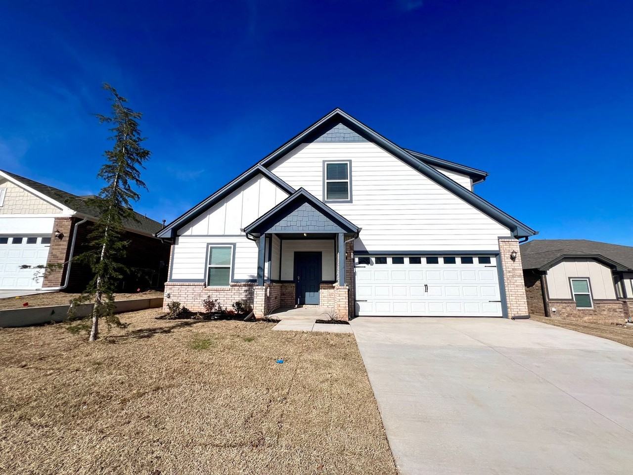 4509 Ne 124th St - Photo 2 of 26