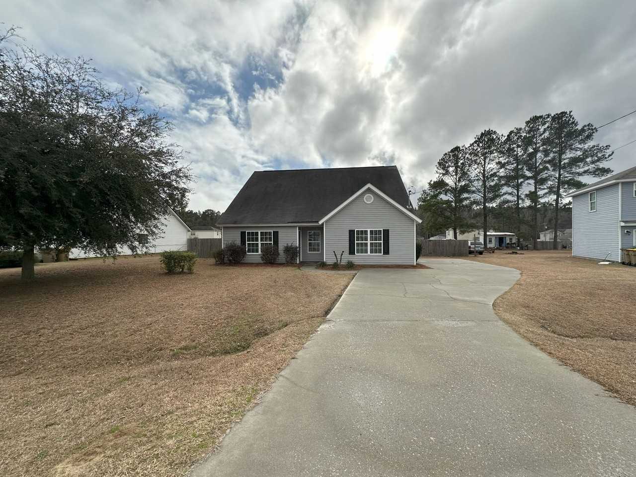 35 Oscar Ct - Photo 2 of 48