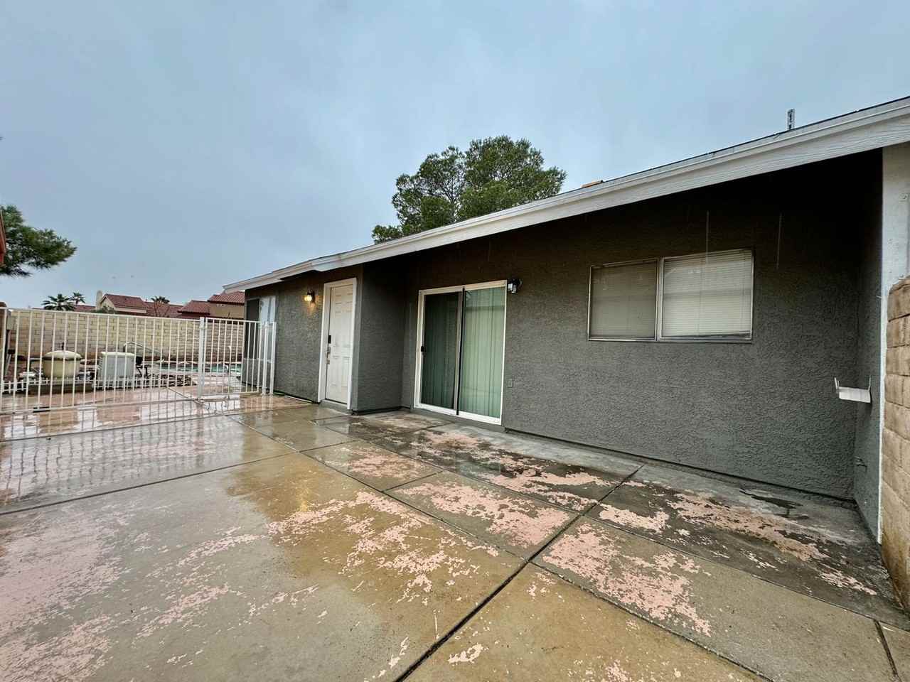 7289 Topeka Dr - Photo 3 of 16