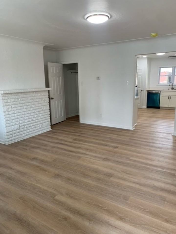 342 Cedarville St - Photo 6 of 18