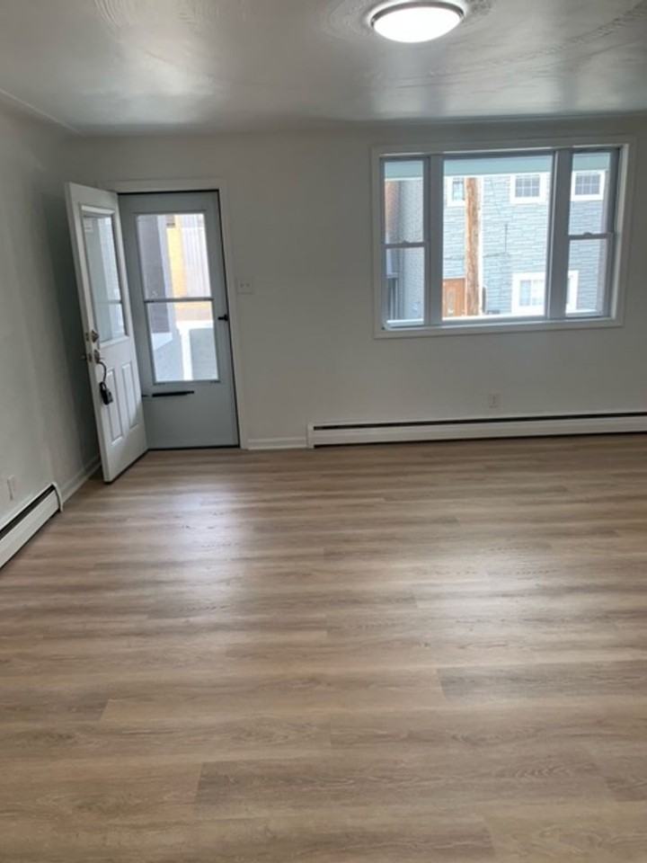 342 Cedarville St - Photo 7 of 18