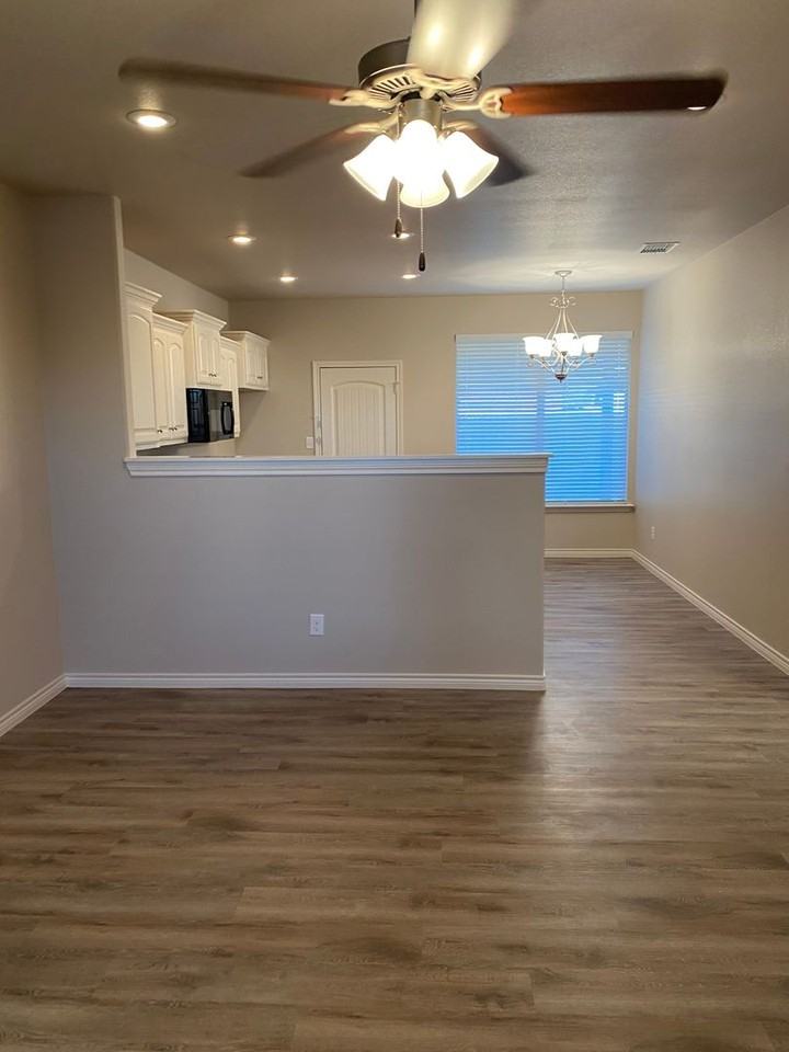 1704 99th Pl - Photo 5 of 50