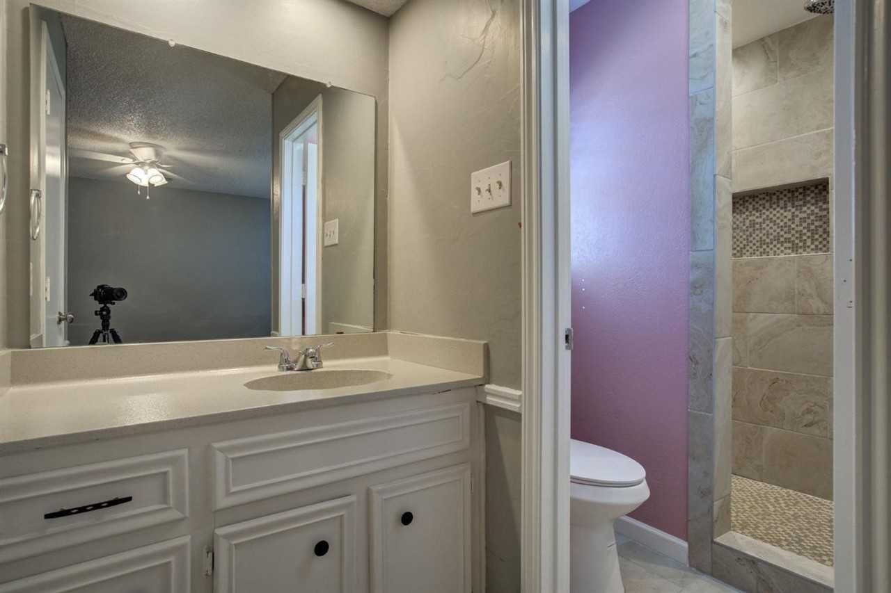 9608 Beaufort Ave - Photo 4 of 14