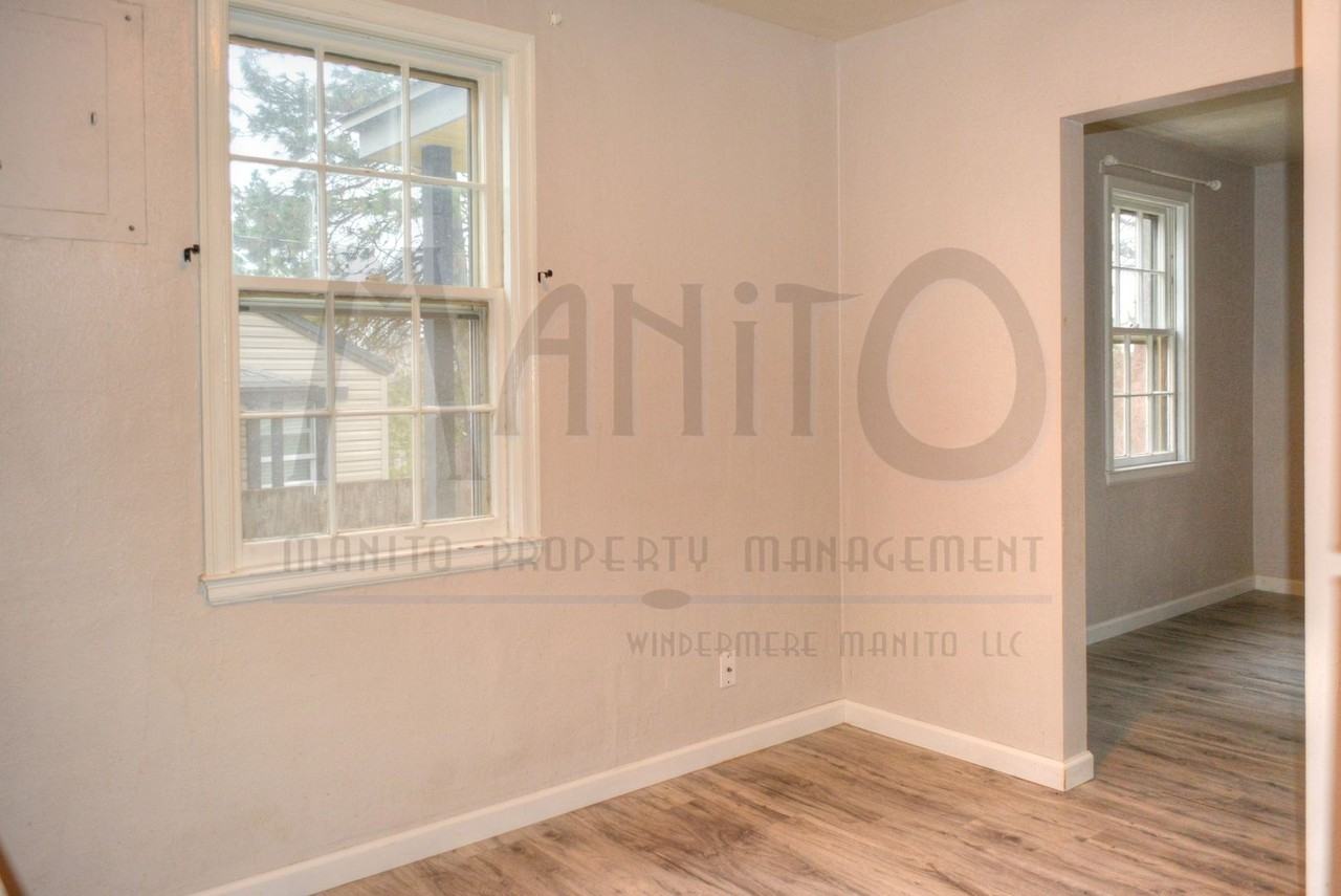 3006 W South Loop Ave - Photo 6 of 23