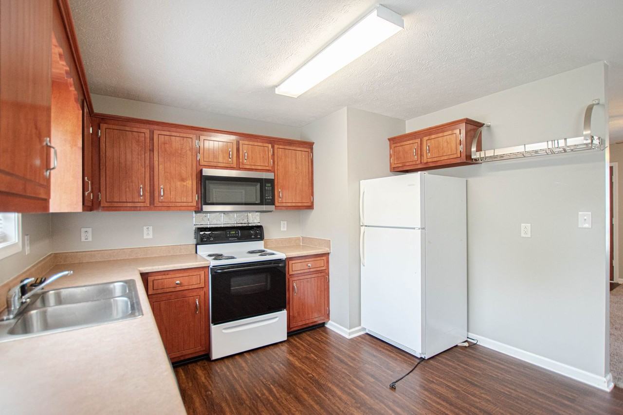 1481 Mcclardy Rd - Photo 7 of 14