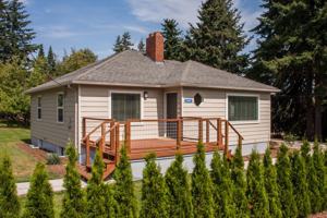 featured image of 3401 Byron St