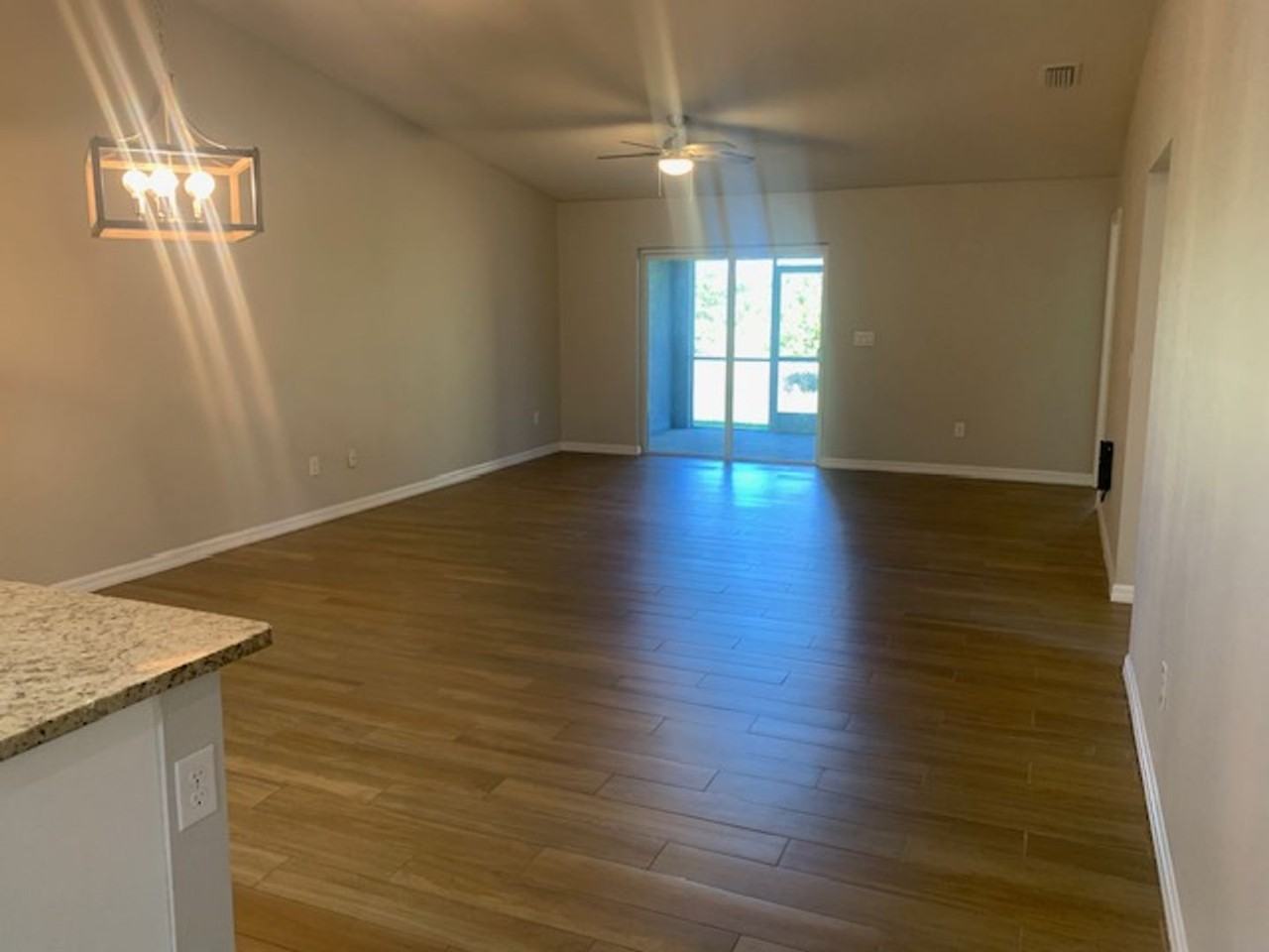 13284 Blytheville Ave - Photo 5 of 20