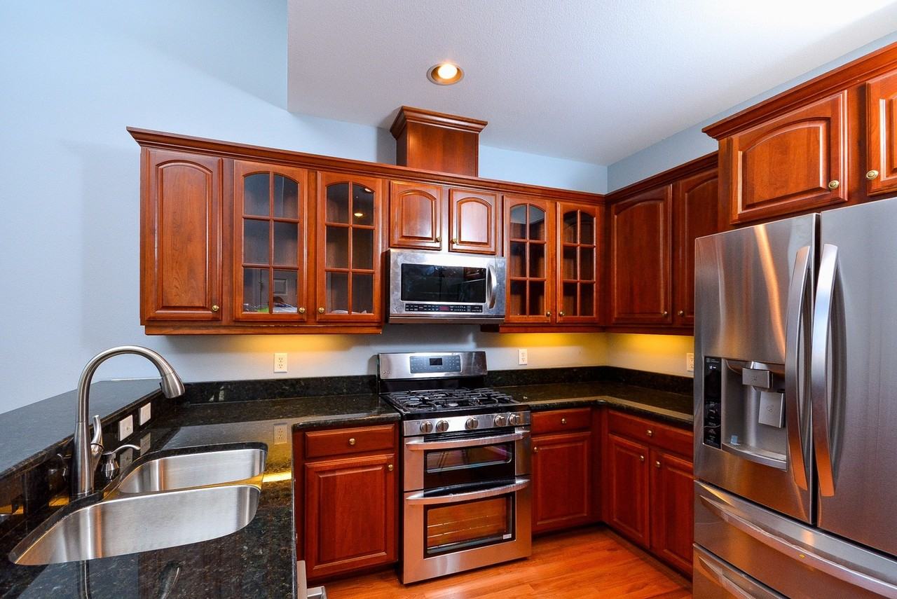 311 Inner Harbour Cir - Photo 2 of 20
