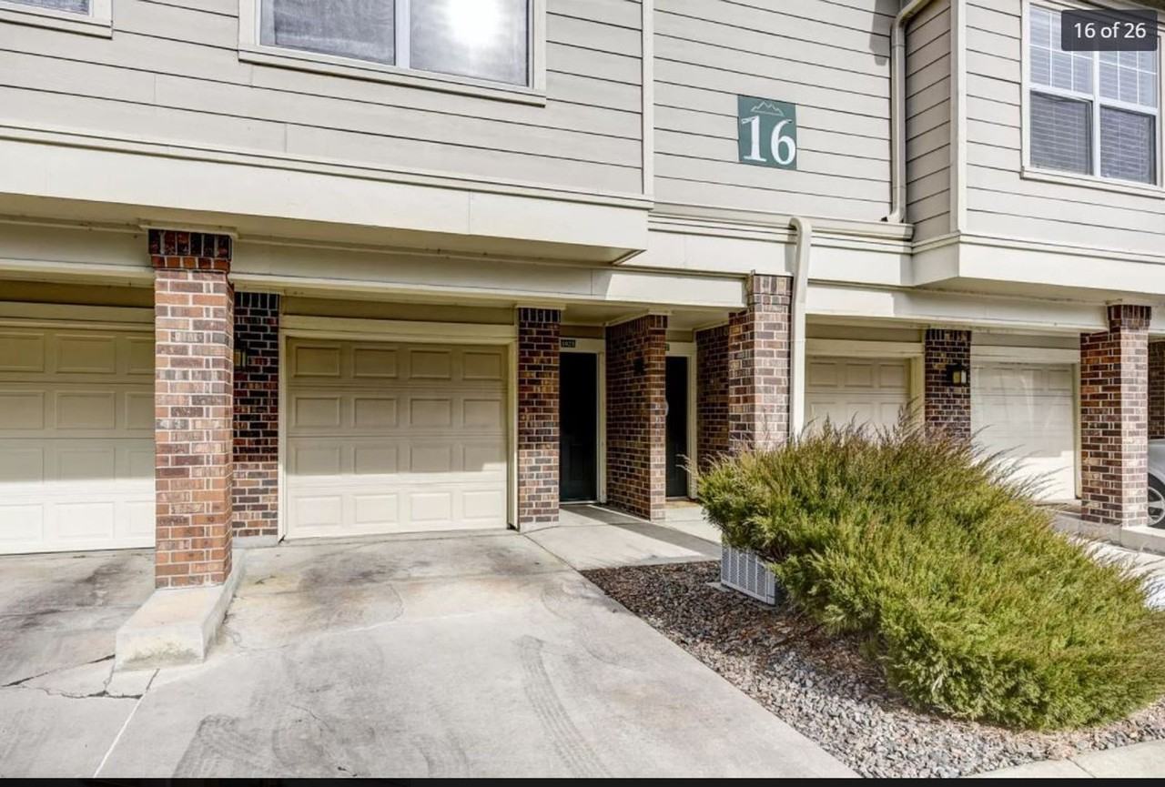 1925 Piper St - Photo 3 of 23