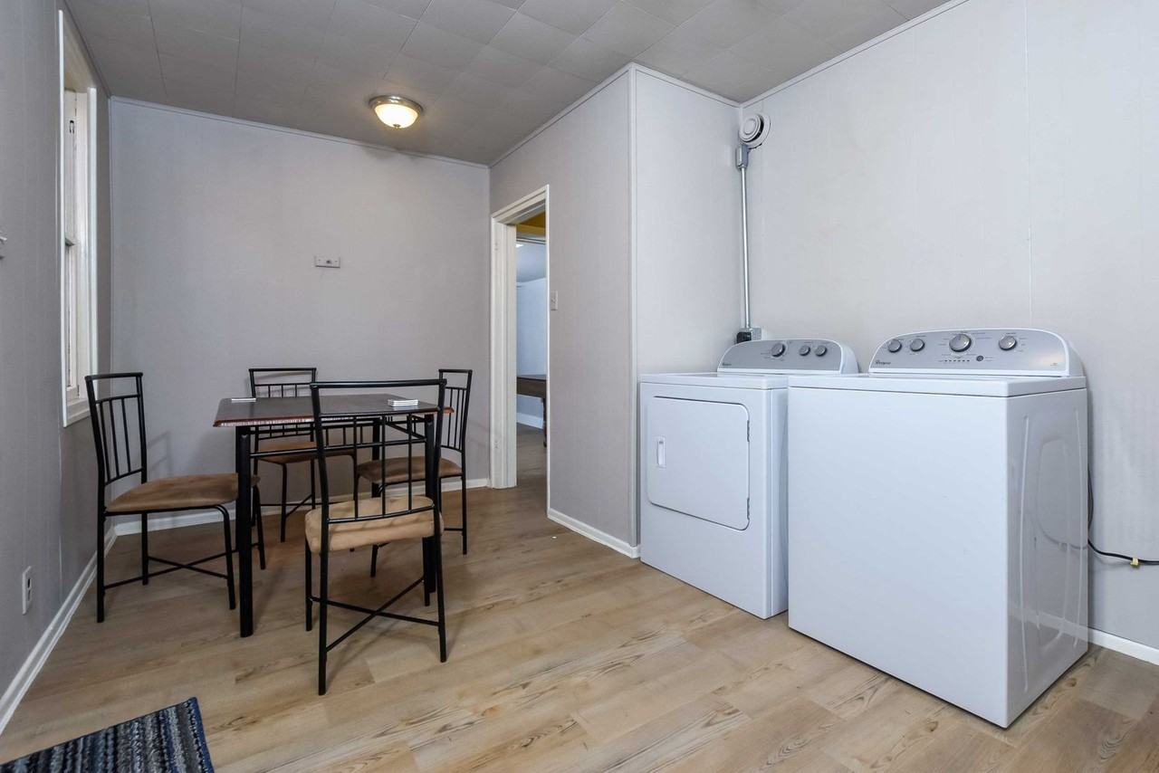 116 S 12th St - Photo 4 of 18