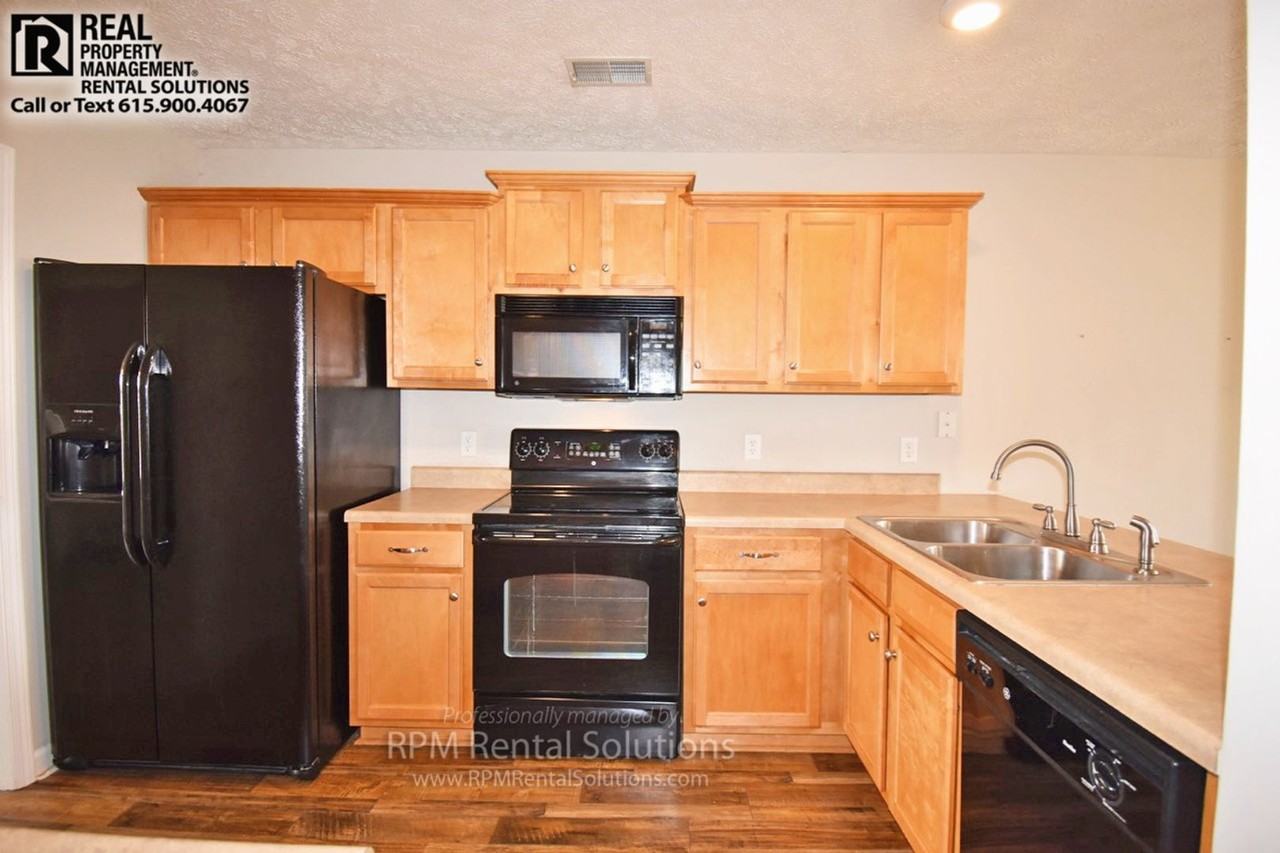 1524 Beaconcrest Cir - Photo 6 of 25