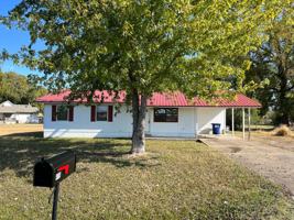 featured image of 419 S Cherry St