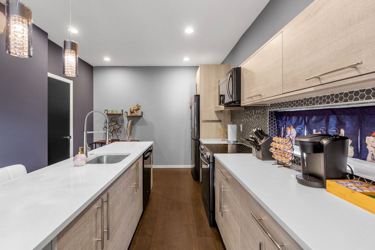 2000 Northwest 61st Street - Photo 6 of 22