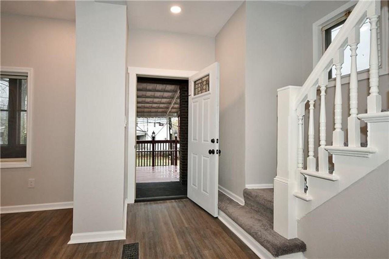 26 Lawson Ave - Photo 2 of 22
