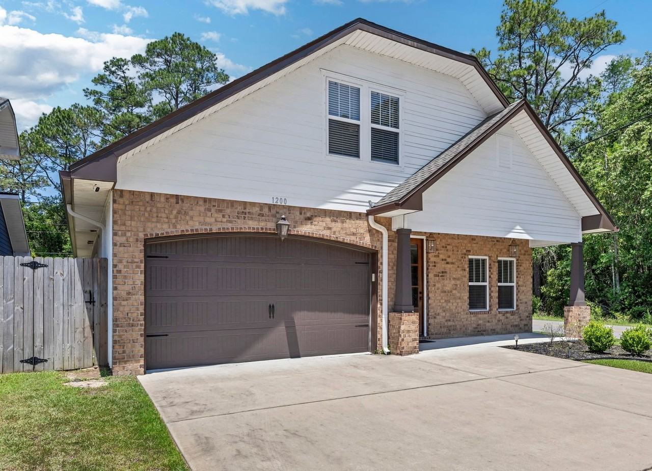 1200 French Quarter Way - Photo 4 of 46