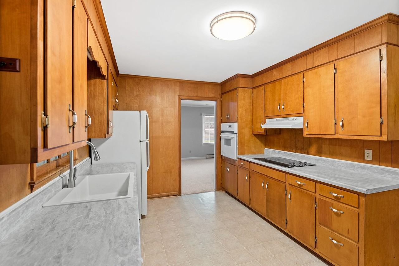 11010 Us 15 501 N - Photo 4 of 24