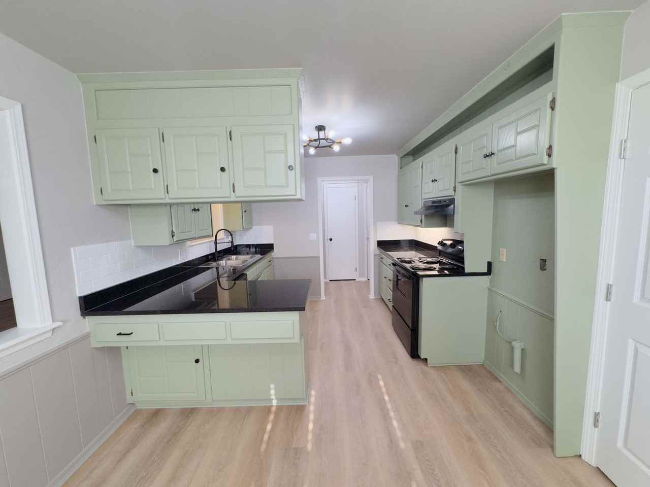 7028 Elk Canyon Rd - Photo 6 of 28