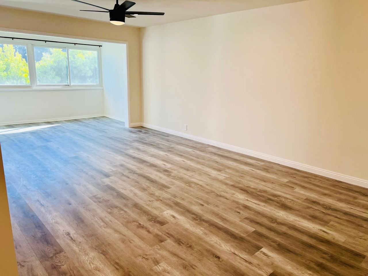 5700 Ravenspur Dr #209 - Photo 5 of 29