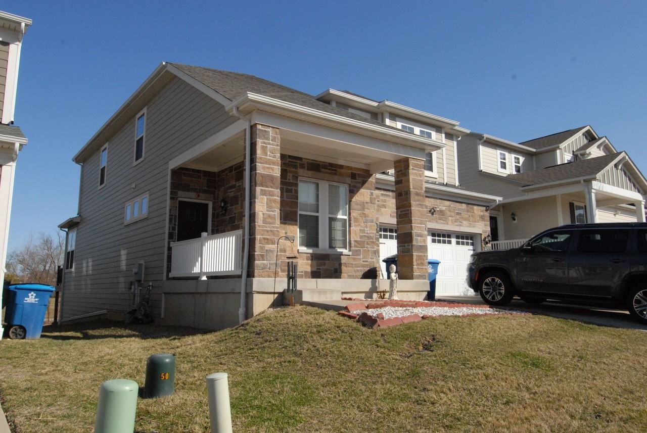 2508 Viola Gill Ln - Photo 2 of 46
