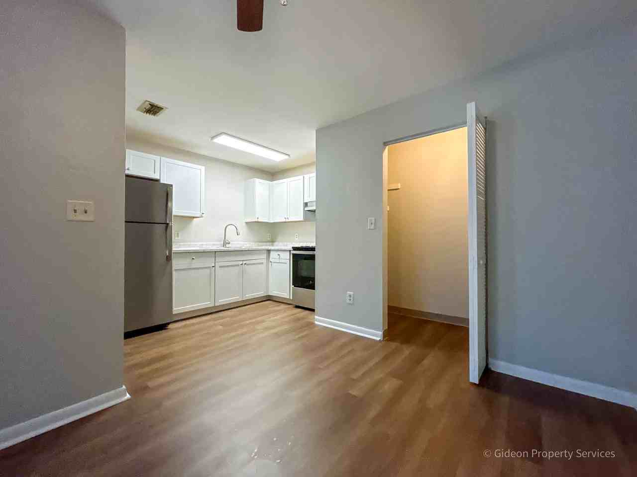 6023 Nw 26th St - Photo 3 of 12