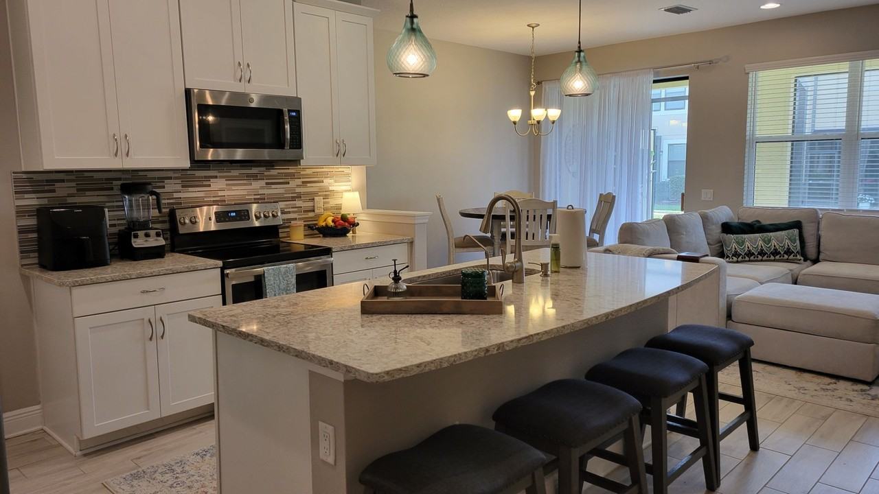 5161 78th St Cir E #100 - Photo 5 of 24