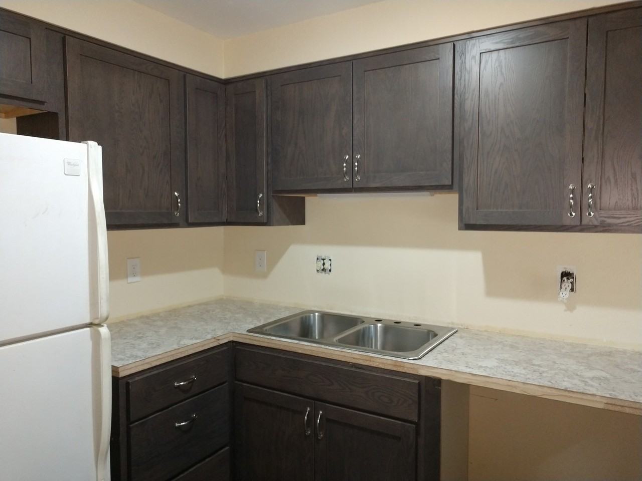 514 Henry St Ne - Photo 6 of 10