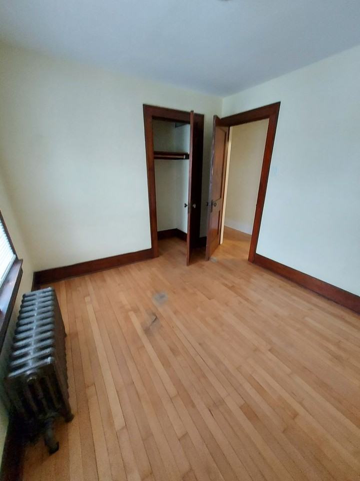 1237 Cherry St - Photo 2 of 14