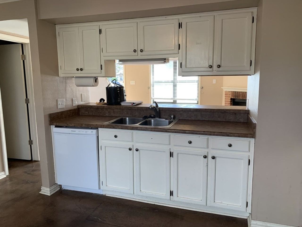 716 W Mulberry St #14 - Photo 6 of 12