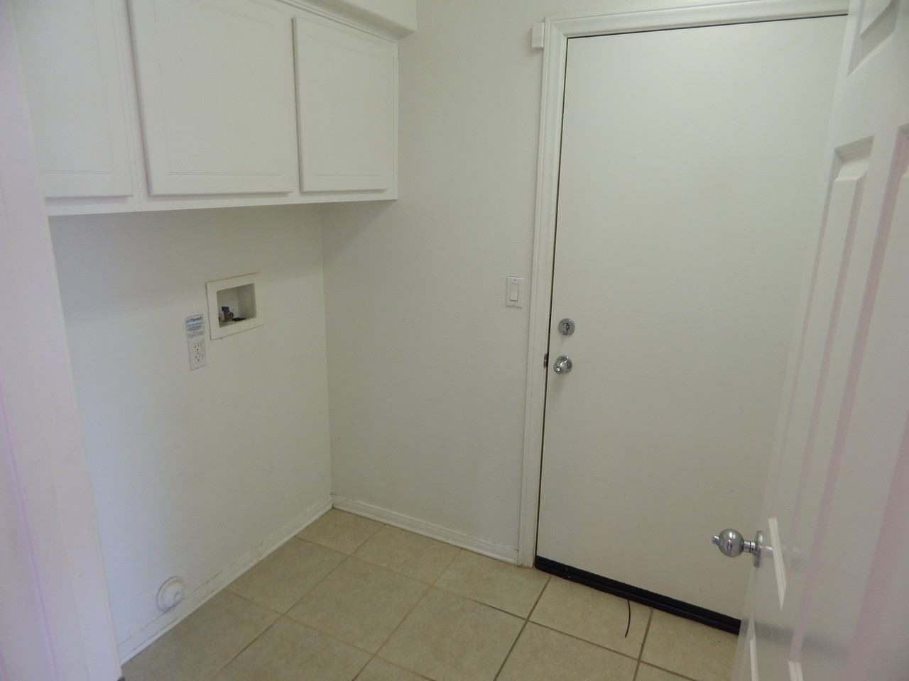 29391 Owl Creek Ct - Photo 7 of 35