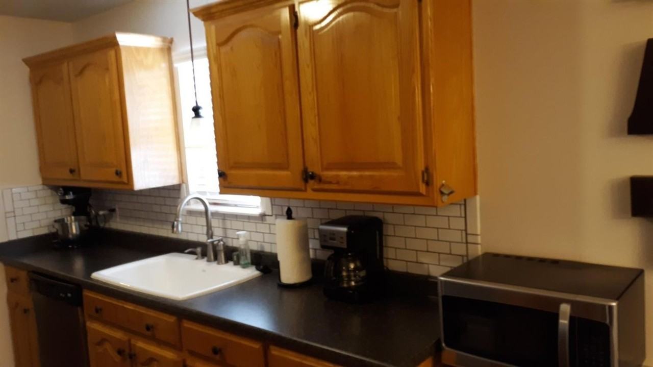 6133 9th St - Photo 3 of 33