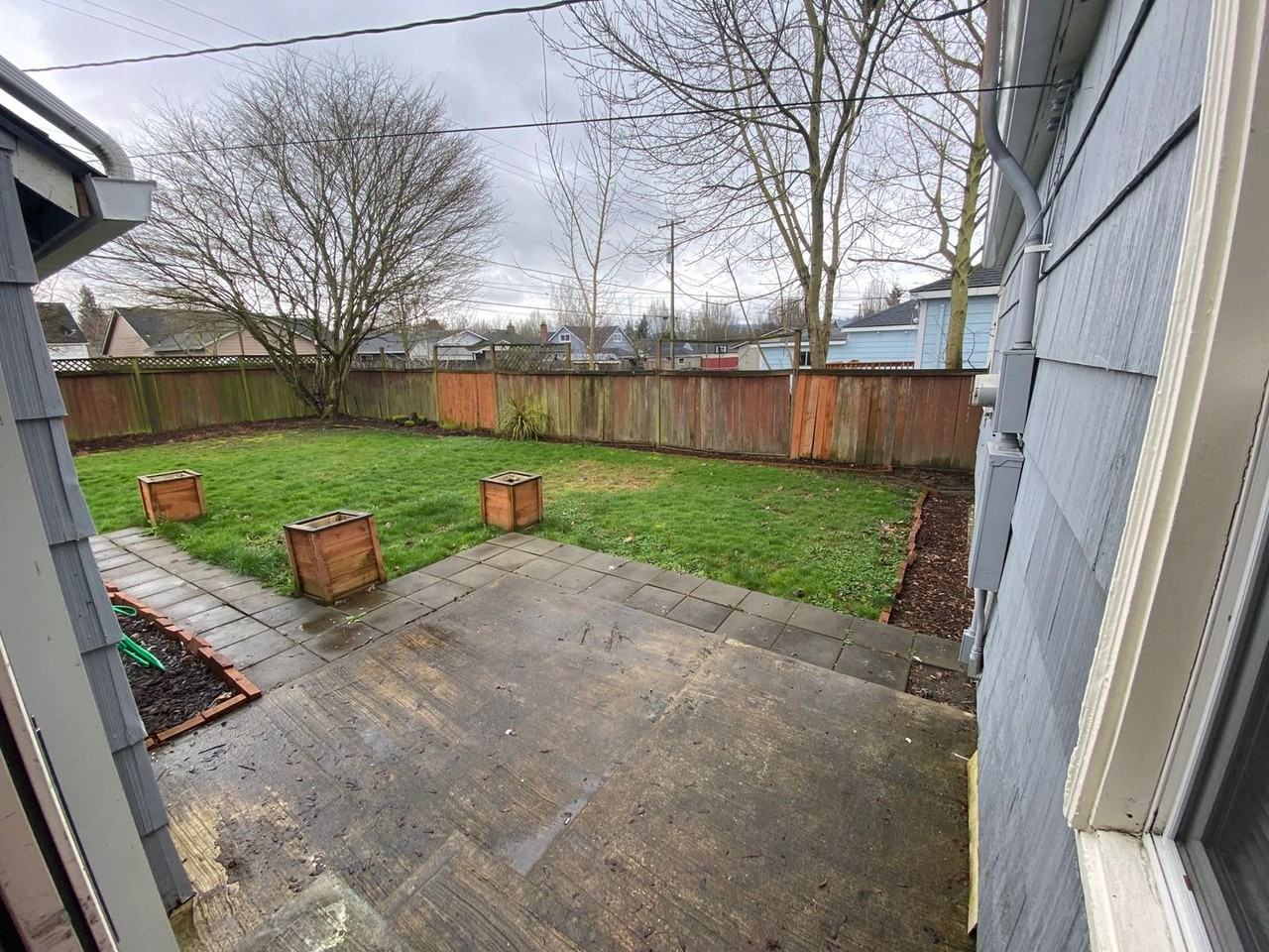 530 23rd Ave - Photo 3 of 20