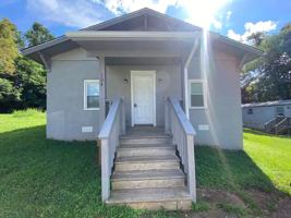 featured image of 104 Drummer St