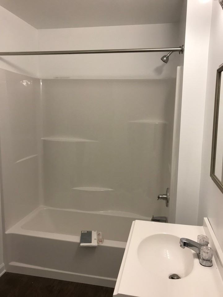 104 Drummer St - Photo 7 of 11