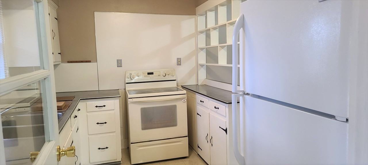 410 Cumberland Ave - Photo 6 of 15