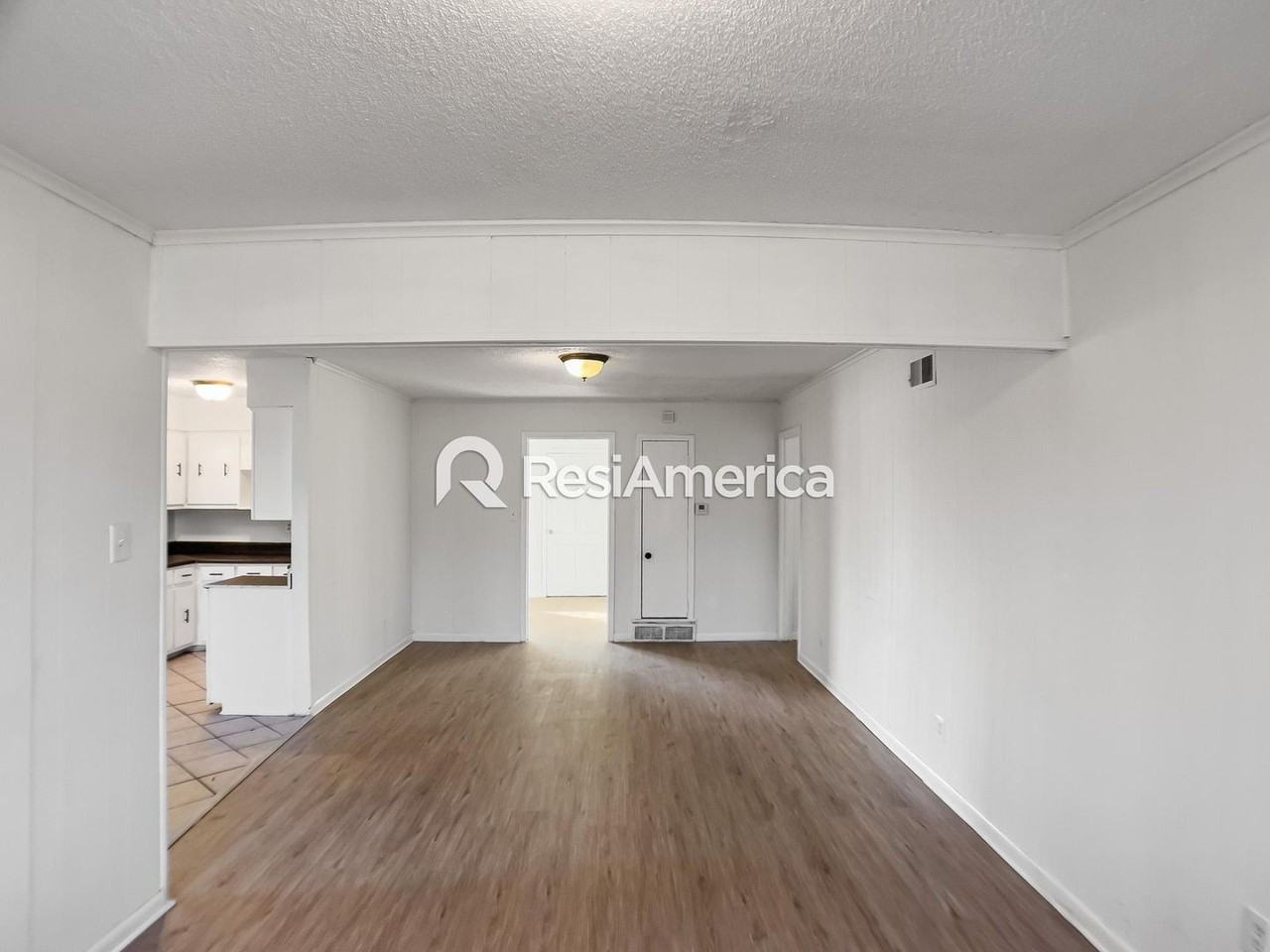 3702 Marty St - Photo 3 of 22