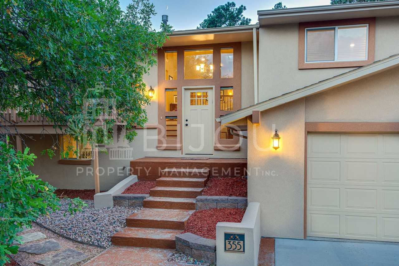 355 Waco Ct - Photo 3 of 50