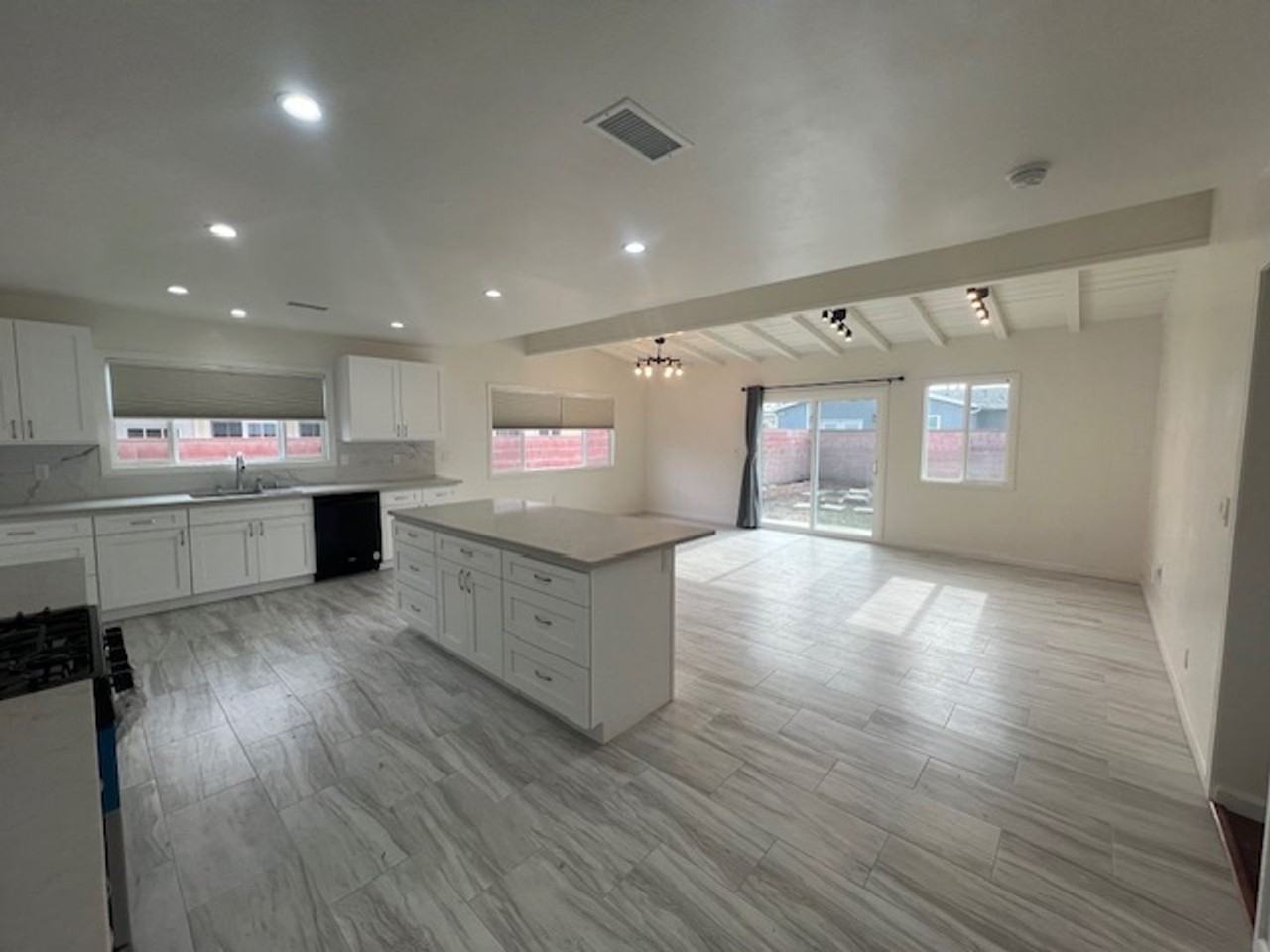 3506 W 229th St - Photo 3 of 27