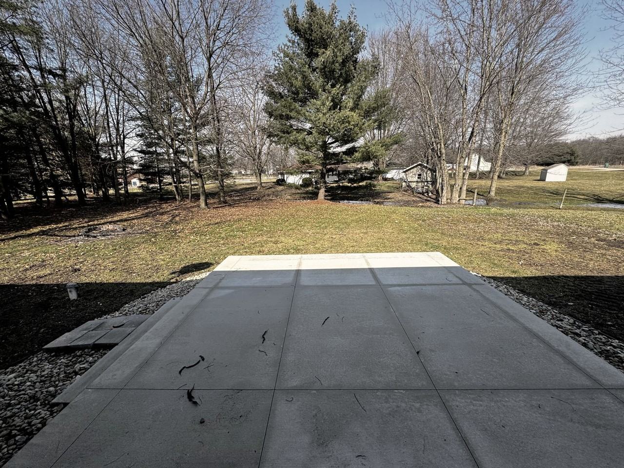 58075 Andrew Dr - Photo 2 of 10