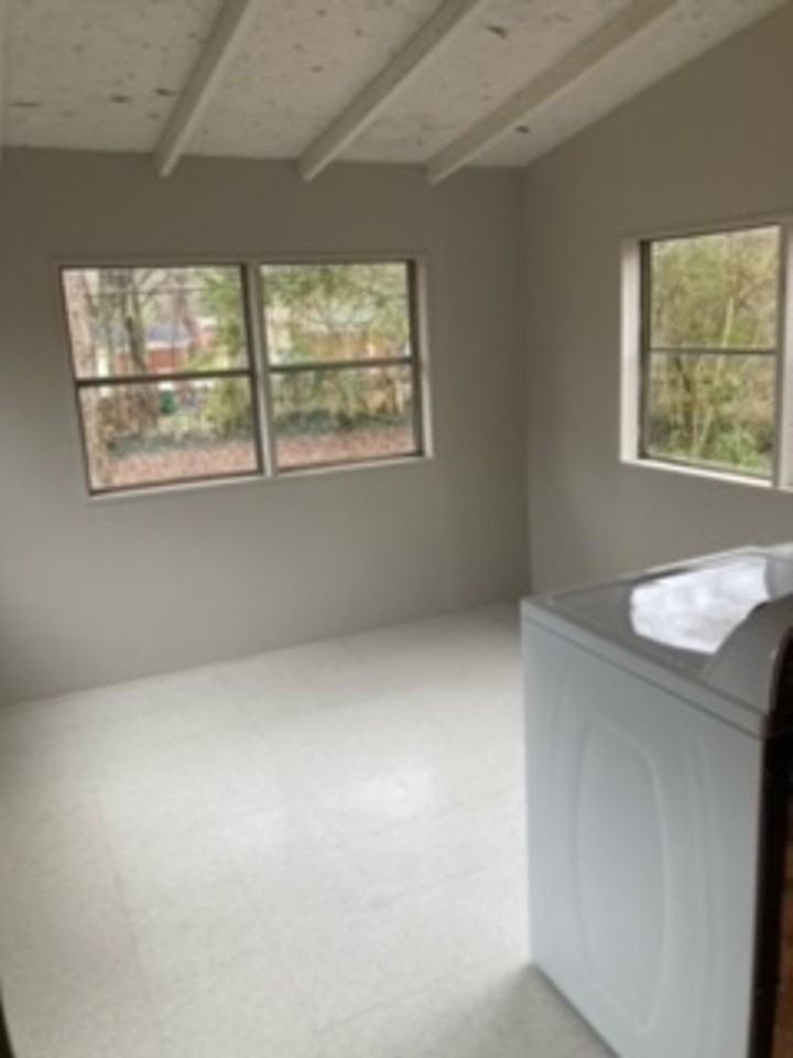 509 Sinclair St - Photo 7 of 15
