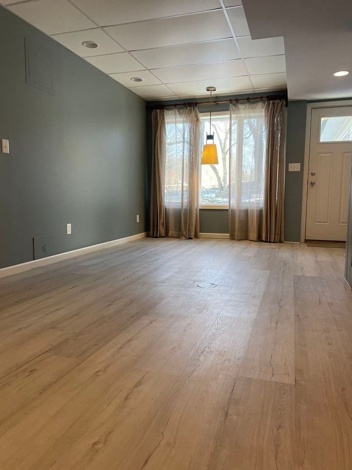 1145 Glenway St - Photo 2 of 6