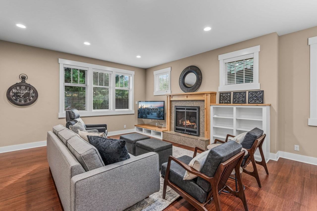 2333 Nw Lolo Dr - Photo 6 of 27