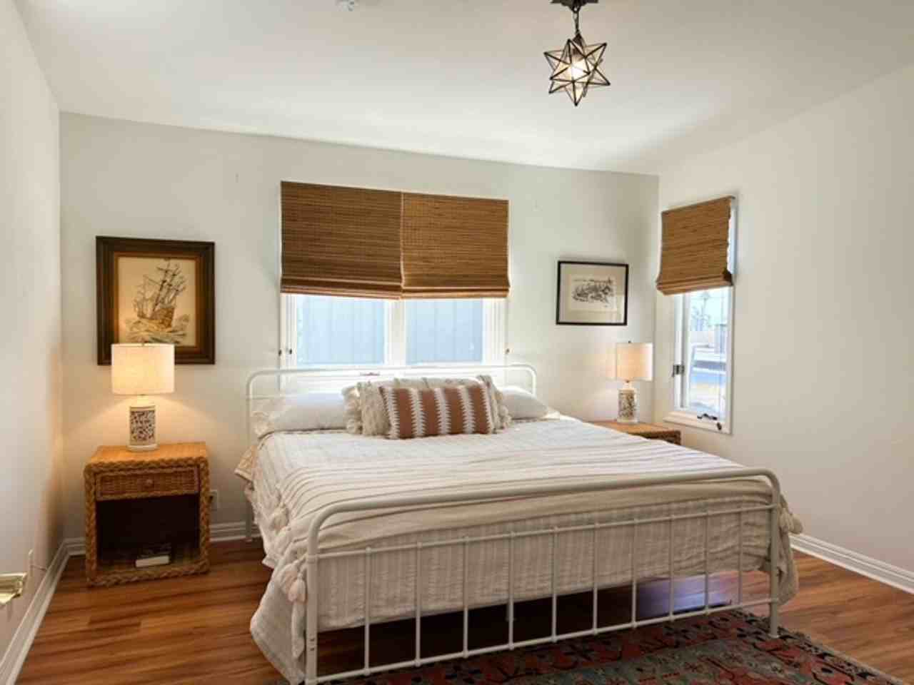 248 Cahuenga Dr - Photo 4 of 50
