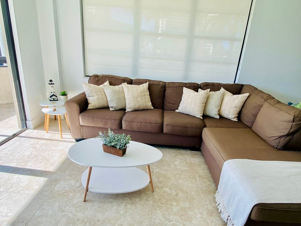 601 Seaview Ct #C208 - Photo 2 of 16