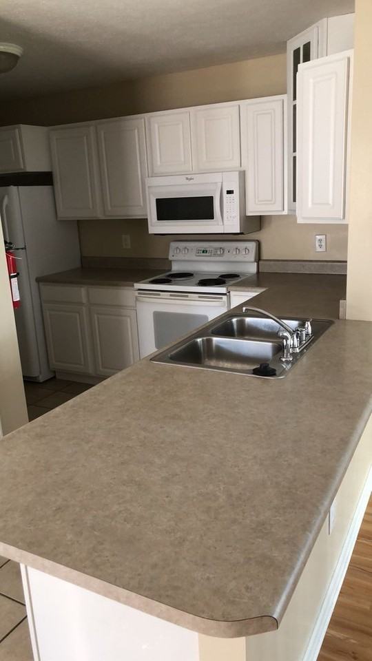 2620 E Oaklawn Ct - Photo 4 of 23