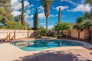 featured image of 3526 N Santa Rita Ave