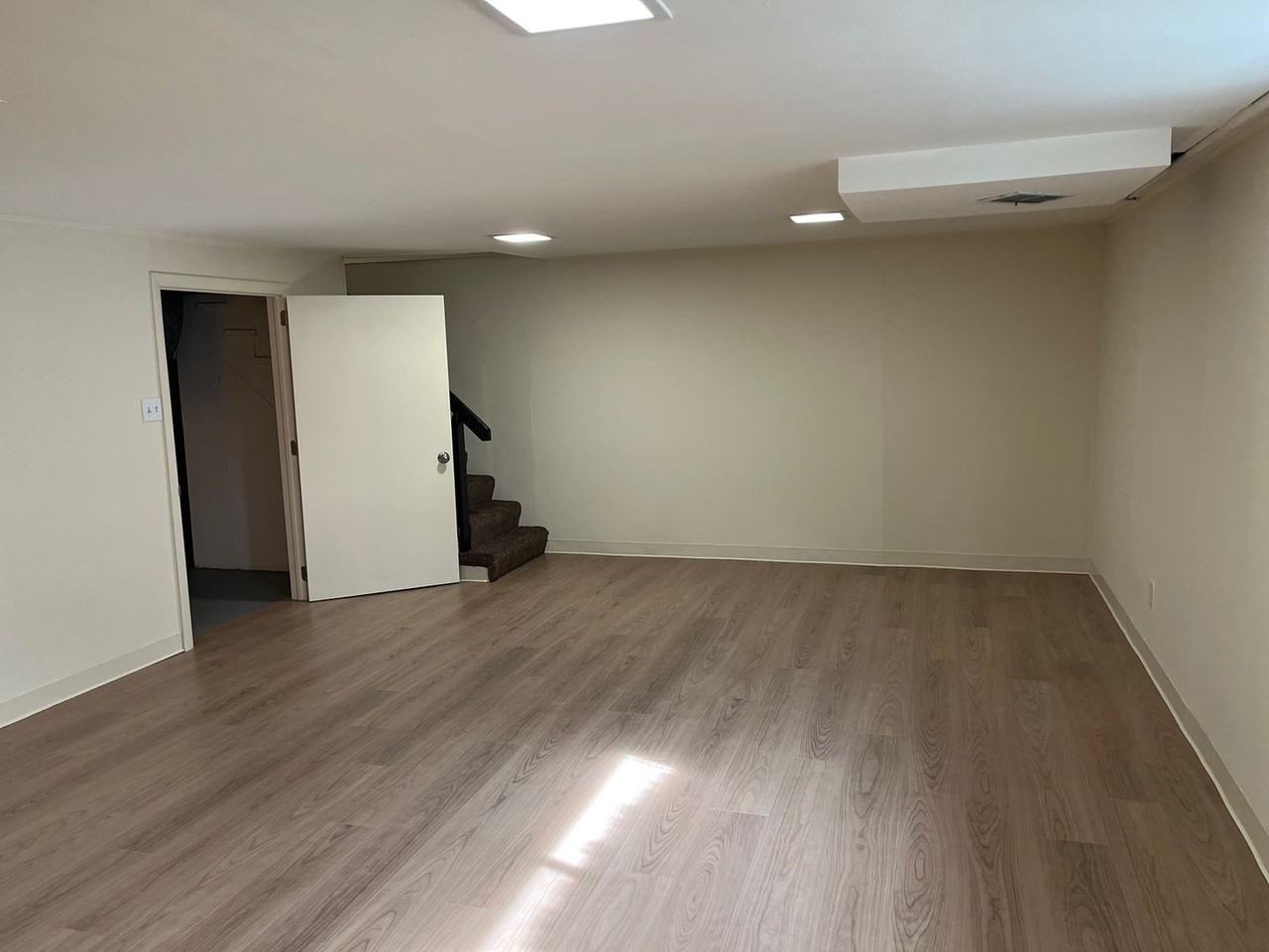 5027 8th Rd S - Photo 3 of 18