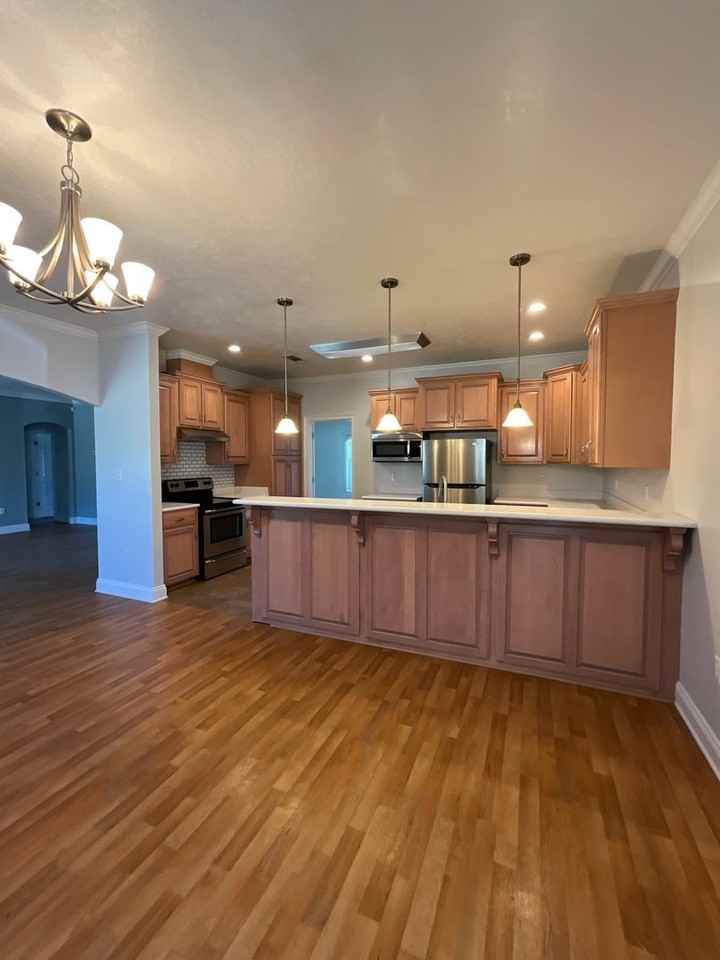 132 Deason Rd - Photo 2 of 32