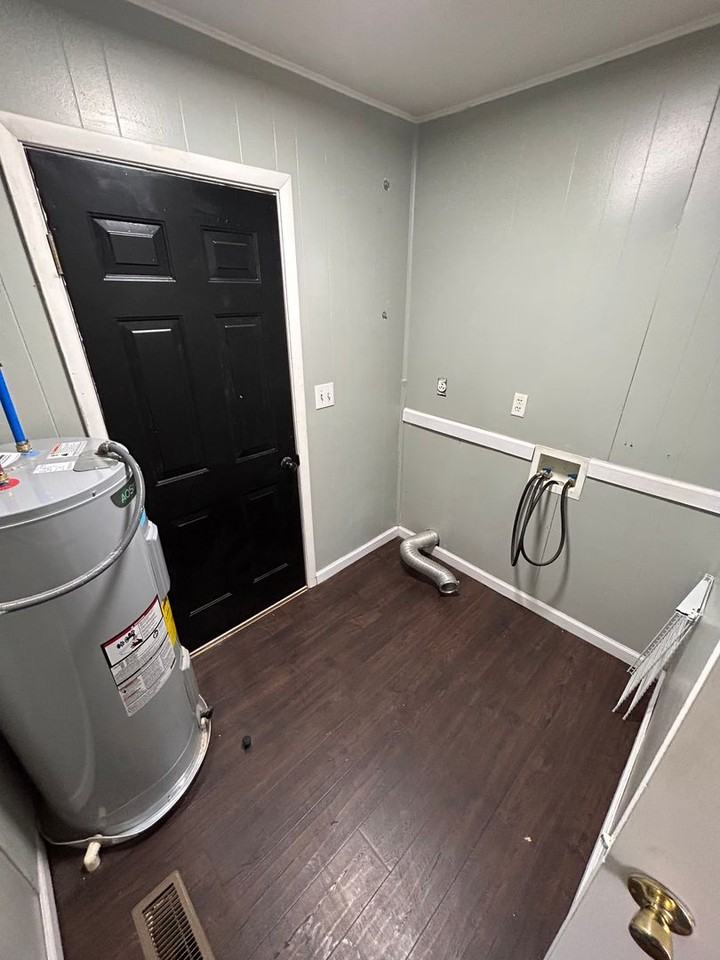 84 Silver Dr - Photo 6 of 10